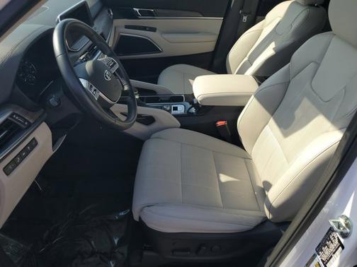 Glacial White Pearl 2021 Kia Telluride SX