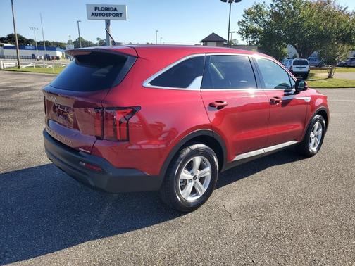 2022 Kia Sorento LX