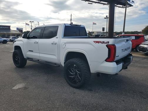 2023 Toyota Tundra SR5