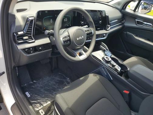2025 Kia Sportage Hybrid LX