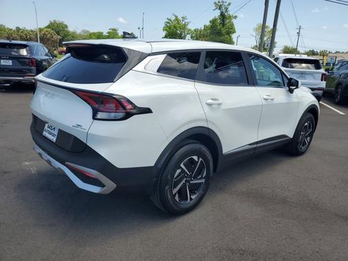 2025 Kia Sportage Hybrid LX