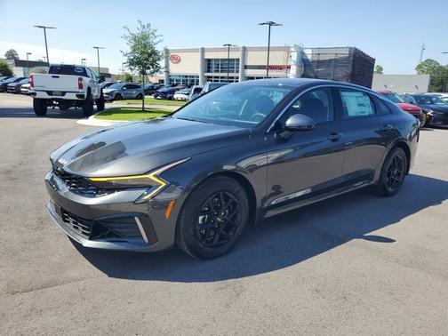 2026 Kia K5 LXS