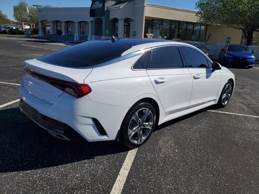 2024 Kia K5 EX