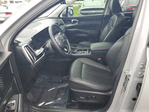 Wolf Gray 2024 Kia Sorento EX