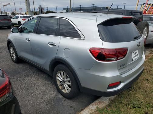 2019 Kia Sorento L