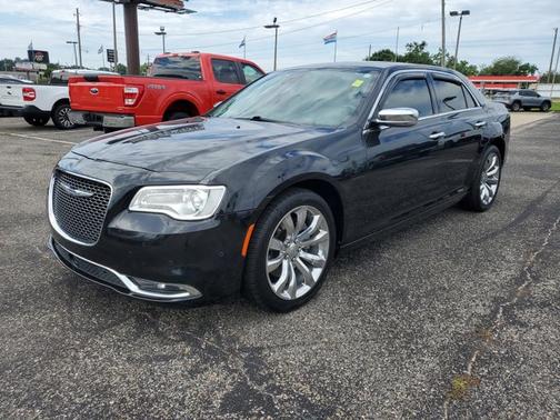 2015 Chrysler 300C Base