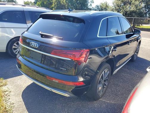 2021 Audi Q5 Premium Plus