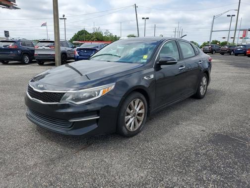 2017 Kia Optima LX