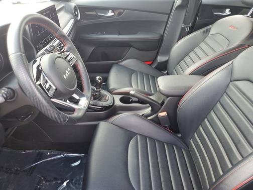 2023 Kia Forte GT