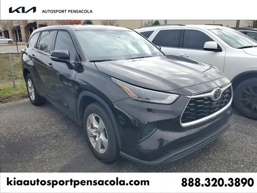 2022 Toyota Highlander L