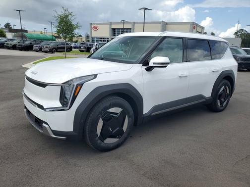 2026 Kia EV9 Land