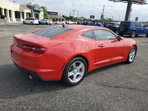 2022 Chevrolet Camaro 1LT