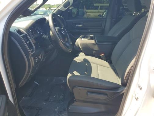 Bright White Clearcoat 2024 RAM 1500 Tradesman