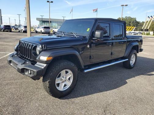 2020 Jeep Gladiator Sport S