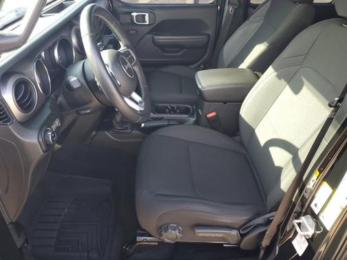 2020 Jeep Gladiator Sport S