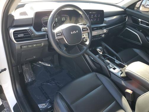 2024 Kia Telluride LX