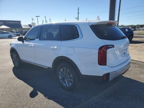2024 Kia Telluride LX