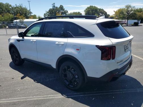 2026 Kia Sorento X-Line SX