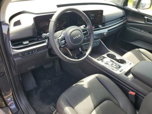 2025 Kia Carnival Hybrid SX
