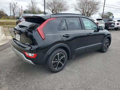 2026 Kia Niro EX