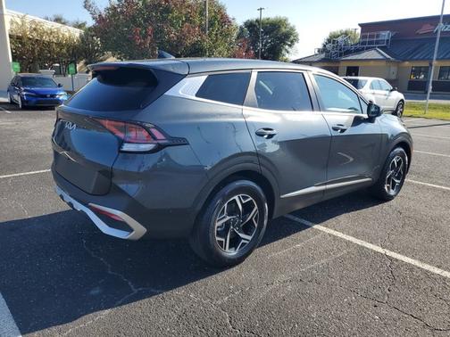 2024 Kia Sportage LX