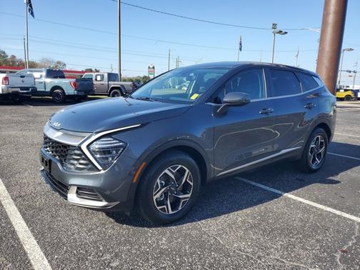 2024 Kia Sportage LX