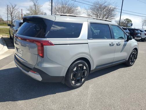 2026 Kia Carnival EX