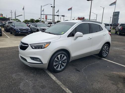 White Frost Tricoat 2019 Buick Encore Essence