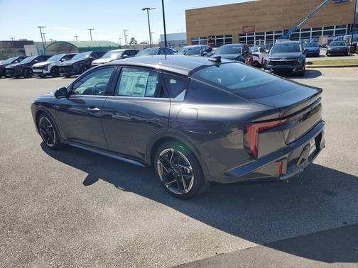 2026 Kia K4 GT-Line