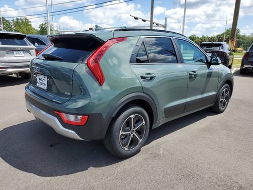 2025 Kia Niro EX