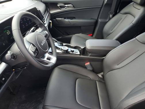2025 Kia Sportage Hybrid EX