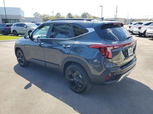 Gravity Gray 2026 Kia Seltos EX