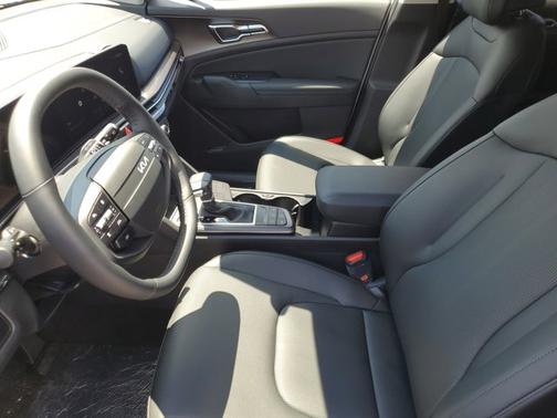 2026 Kia Sportage SX