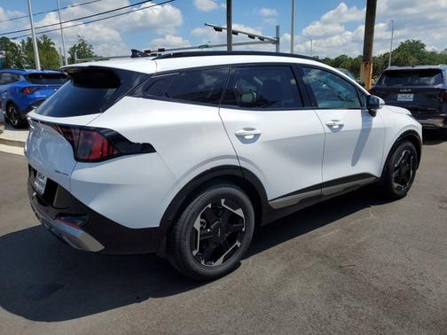 2026 Kia Sportage SX