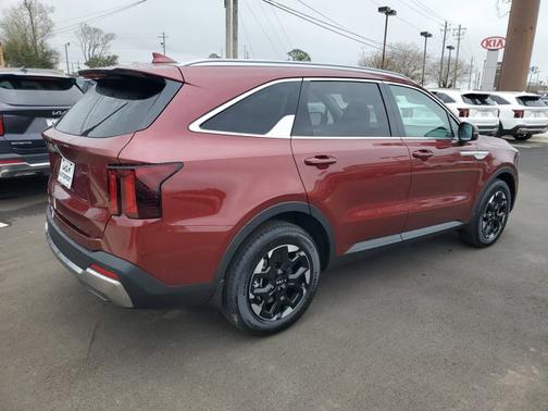 2025 Kia Sorento S