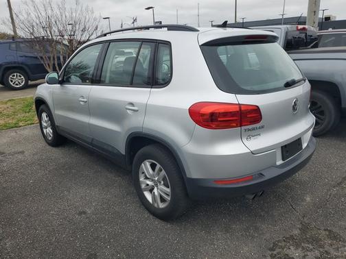 2015 Volkswagen Tiguan S