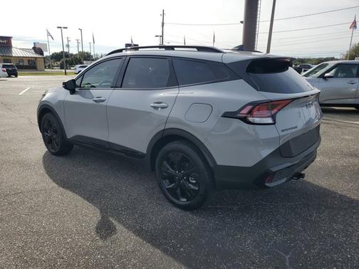 2025 Kia Sportage X-Line