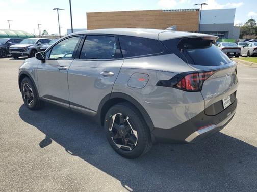 2026 Kia Sportage Hybrid S