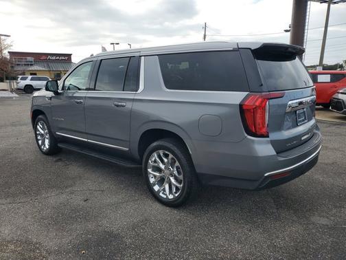 2021 GMC Yukon XL SLT