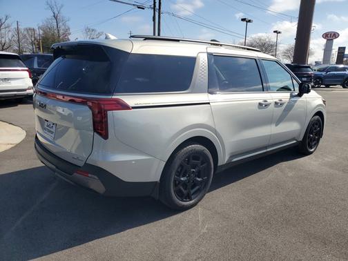 2026 Kia Carnival Hybrid SX