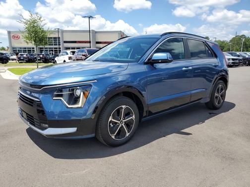 2025 Kia Niro SX
