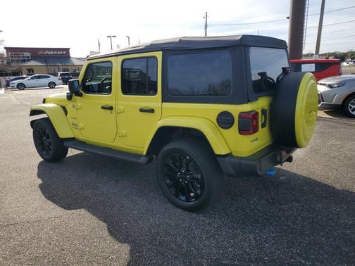 2022 Jeep Wrangler Unlimited 4xe Unlimited Sahara