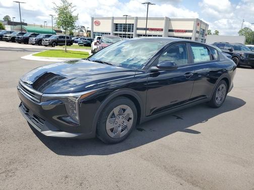 2025 Kia K4 LX