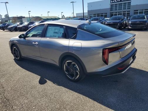 2026 Kia K4 EX