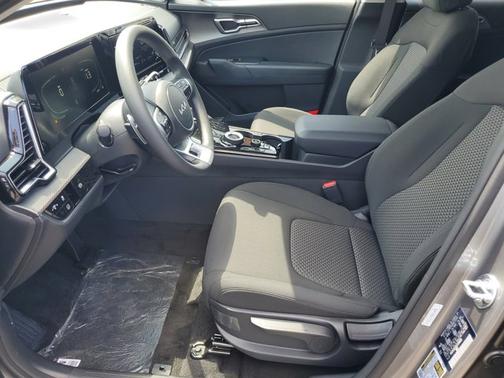 2025 Kia Sportage Hybrid LX