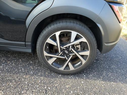 2023 Hyundai KONA Limited