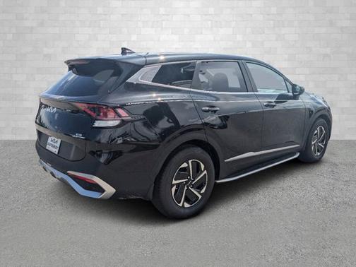 2024 Kia Sportage Hybrid LX