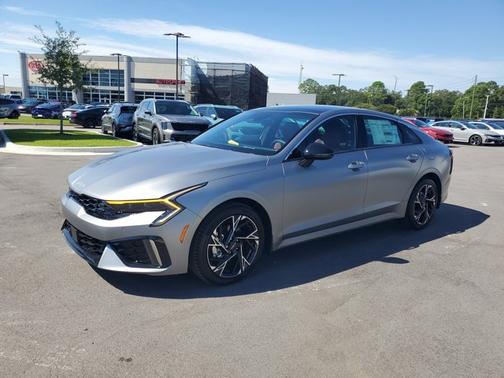 2025 Kia K5 GT-Line