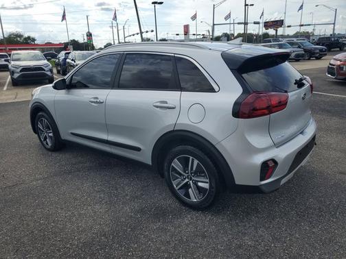 2021 Kia Niro LXS