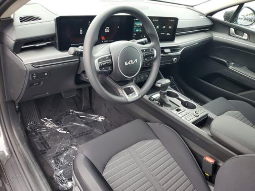 Interstellar Gray 2026 Kia K5 LXS